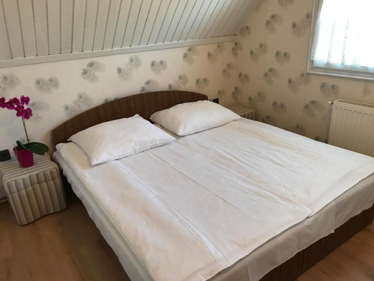 Rita Apartman Balatonszeplak Siófok Exterior foto